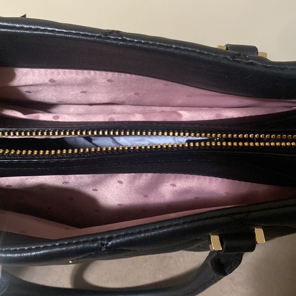 Brand New Gorgeous Kate Spade Leather Purse - Picture 3 of 4